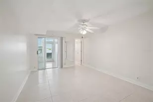 1847 Shore Dr S, South Pasadena, FL 33707 - Photo 16