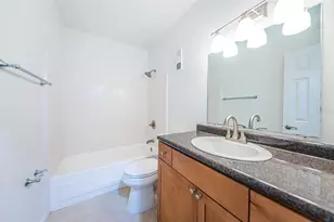 251 Pompano Dr SE, Saint Petersburg, FL 33705 - Photo 16