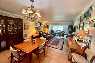 2410 Franciscan Dr, Clearwater, FL 33763 - Photo 10