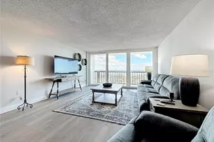 400 Island Way, Clearwater Beach, FL 33767 - Photo 26