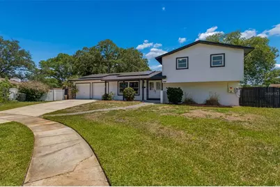 7111 Gateway Court, Tampa, FL 33615 - Photo 4