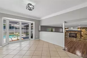 7111 Gateway Ct, Tampa, FL 33615 - Photo 14