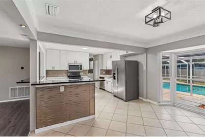 7111 Gateway Court, Tampa, FL 33615 - Photo 16