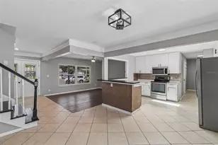 7111 Gateway Ct, Tampa, FL 33615 - Photo 18