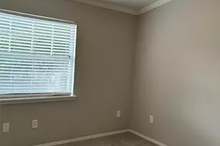 7621 Colonial Ct, Tampa, FL 33615 - Photo 16