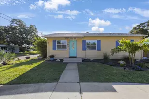 702 Gray St S, Gulfport, FL 33707 - Photo 4