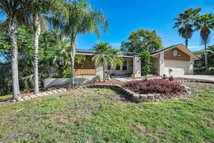 760 Village Way, Palm Harbor, FL 34683 - Photo 4