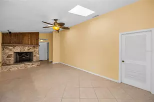 760 Village Way, Palm Harbor, FL 34683 - Photo 16
