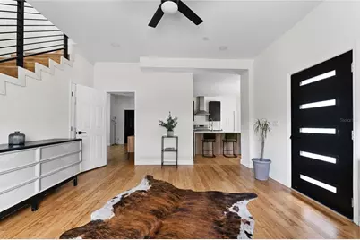 680 25th Avenue S, Saint Petersburg, FL 33705 - Photo 4
