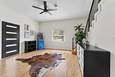 680 25th Avenue S, Saint Petersburg, FL 33705 - Photo 2