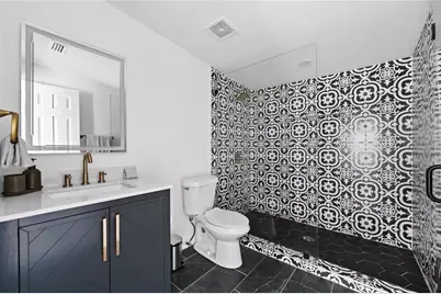 680 25th Avenue S, Saint Petersburg, FL 33705 - Photo 22
