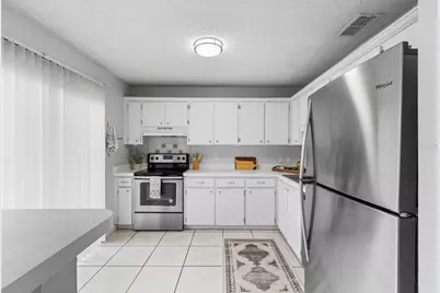 7608 Willow Park Drive, Temple Terrace, FL 33637 - Photo 10