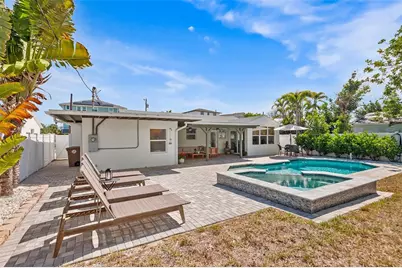 14024 N Bayshore Drive, Madeira Beach, FL 33708 - Photo 34