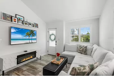 14024 N Bayshore Drive, Madeira Beach, FL 33708 - Photo 6