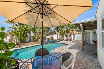 14024 N Bayshore Drive, Madeira Beach, FL 33708 - Photo 36