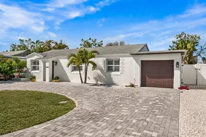 14024 N Bayshore Drive, Madeira Beach, FL 33708 - Photo 4