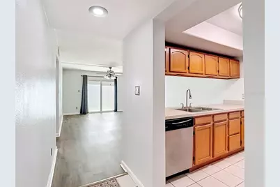 5820 N Church Avenue #164, Tampa, FL 33614 - Photo 6