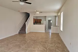26638 Castleview Way, Wesley Chapel, FL 33544 - Photo 4