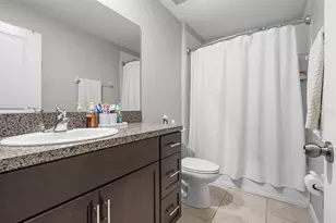 889 Calico Scallop St, Ruskin, FL 33570 - Photo 16