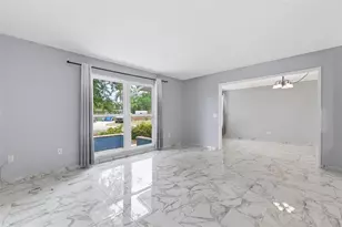 3230 51st St N, Saint Petersburg, FL 33710 - Photo 10
