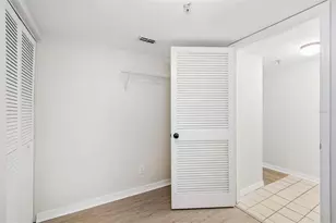 160 Columbia Dr, Tampa, FL 33606 - Photo 26