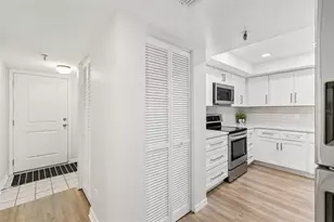 160 Columbia Dr, Tampa, FL 33606 - Photo 10