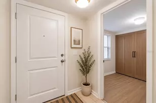 160 Columbia Dr, Tampa, FL 33606 - Photo 22