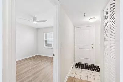 160 Columbia Drive #206, Tampa, FL 33606 - Photo 24