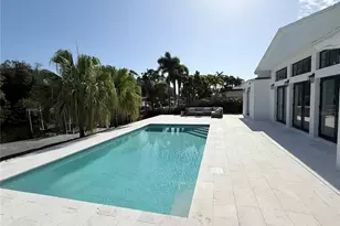 797 45th Ave NE, Saint Petersburg, FL 33703 - Photo 8