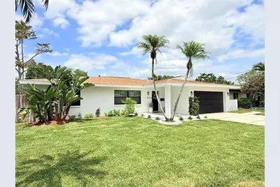 797 45th Avenue NE, Saint Petersburg, FL 33703 - Photo 2