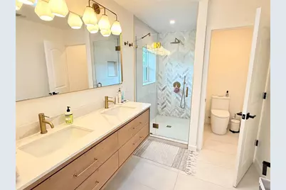 797 45th Avenue NE, Saint Petersburg, FL 33703 - Photo 28