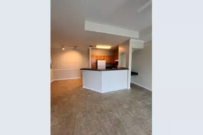 6685 Queens Borough Avenue #306, Orlando, FL 32835 - Photo 4