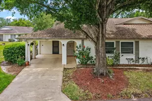 2034 Hawkhurst Cir, Sun City Center, FL 33573 - Photo 2