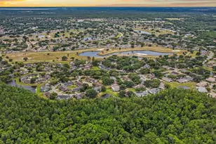 2034 Hawkhurst Cir, Sun City Center, FL 33573 - Photo 10