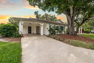 2034 Hawkhurst Cir, Sun City Center, FL 33573 - Photo 38