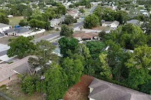 5046 Kenmore St, Spring Hill, FL 34608 - Photo 18