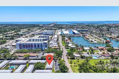 4138 37th Street S #144, Saint Petersburg, FL 33711 - Photo 2