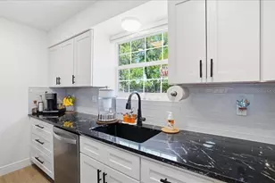 4138 37th St S, Saint Petersburg, FL 33711 - Photo 36