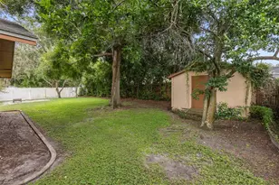 705 Herlong Ct, Brandon, FL 33511 - Photo 8