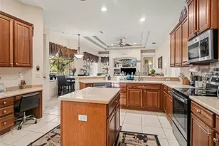 13950 Wood Duck Cir, Lakewood Ranch, FL 34202 - Photo 10