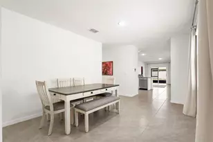 35724 Sunflower Hl Dr, Zephyrhills, FL 33541 - Photo 6