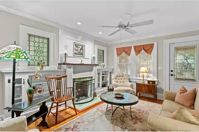316 9th Avenue NE, Saint Petersburg, FL 33701 - Photo 6