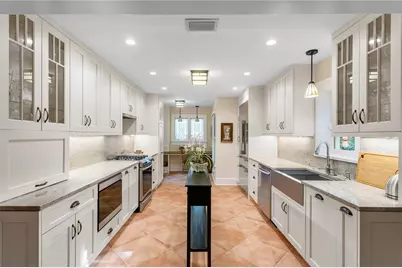 316 9th Avenue NE, Saint Petersburg, FL 33701 - Photo 16