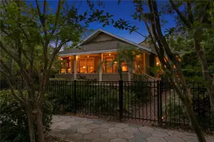 316 9th Ave NE, Saint Petersburg, FL 33701 - Photo 2