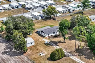 37327 Stanford Ave, Zephyrhills, FL 33541 - Photo 48