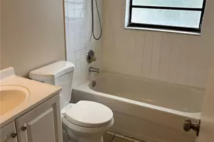 5101 S Clarice Ct, Tampa, FL 33611 - Photo 10