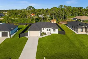 763 Andover Ave S, Lehigh Acres, FL 33974 - Photo 4