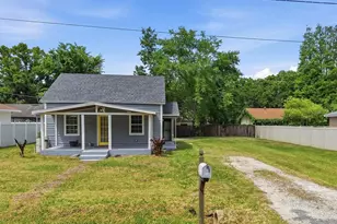 708 E Drew St, Plant City, FL 33563 - Photo 2