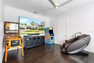 356 Belleair Dr NE, Saint Petersburg, FL 33704 - Photo 20