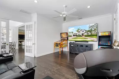 356 Belleair Drive NE, Saint Petersburg, FL 33704 - Photo 18